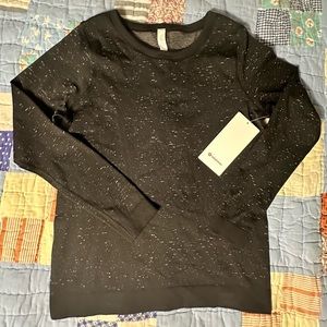 NWT Lululemon Swiftly Tech Longsleeve-Size 6